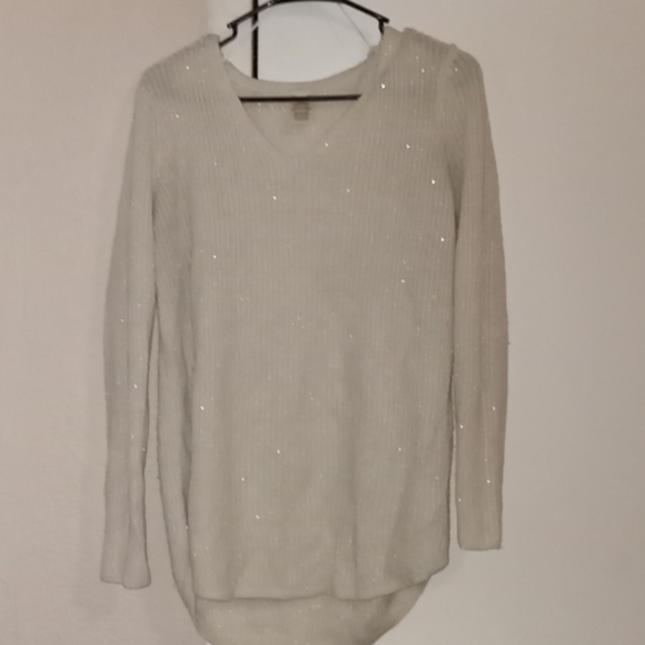 Sweater - Picture 1 of 3